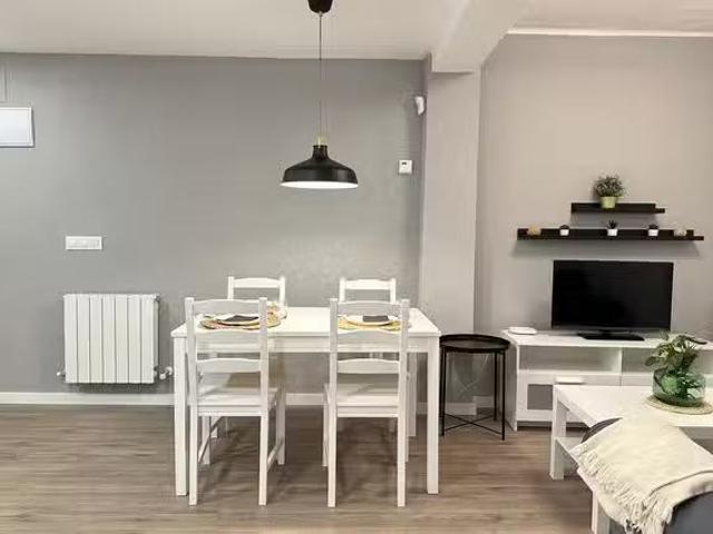 Bonito Piso de 1 habitación en Calle de Escalona