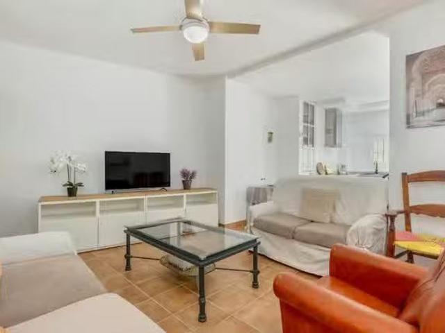 Barato Piso de 1 habitación en Calle Pozo de Valderrubio