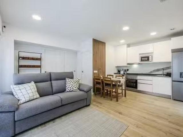 Único Piso de 2 habitaciones en Madrid