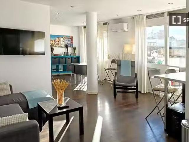 Encantador Piso de 2 habitaciones en alquiler en Sant Nicolau.