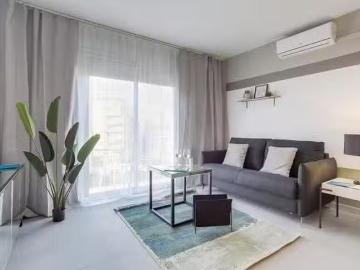 Único Piso de 2 habitaciones en Barcelona