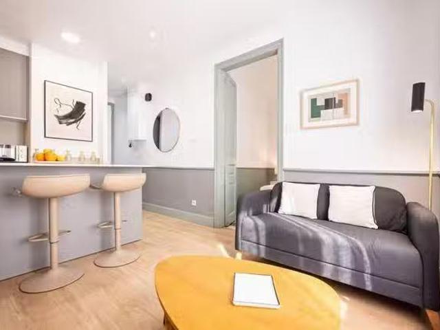 ¡Renta! Piso de 2 habitaciones en Barcelona