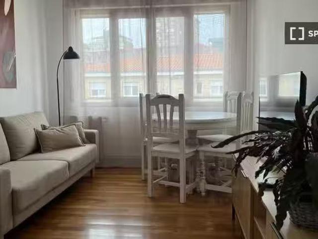 Acogedor Piso de 3 habitaciones en alquiler en Santander