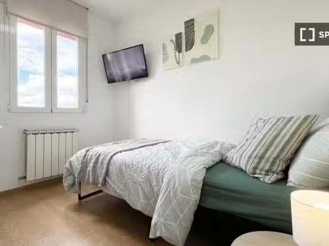 Nuevo Se alquila habitación compartida en Campamento, Madrid
