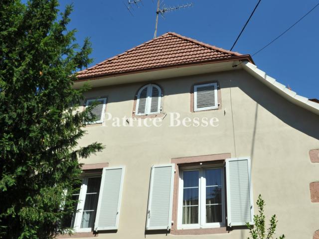 Ancienne maison d'officier des mines du 16e s. en Alsace 363m² Sainte Marie aux Mines