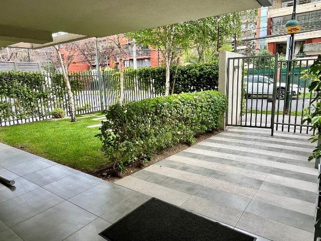 En arriendo departamento de 3 dormitorios en pleno barrio plaza ñ.