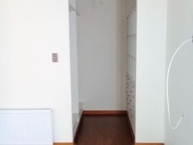 EN ARRIENDO EXCELENTE DEPARTAMENTO DE TRES DORMITORIOS, SECTOR MIRAFLORES!