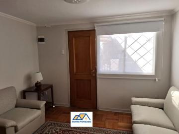 EN ARRIENDO EXCELENTE Y CÓMODA CASA AMOBLADA, SECTOR MIRAFLORES !