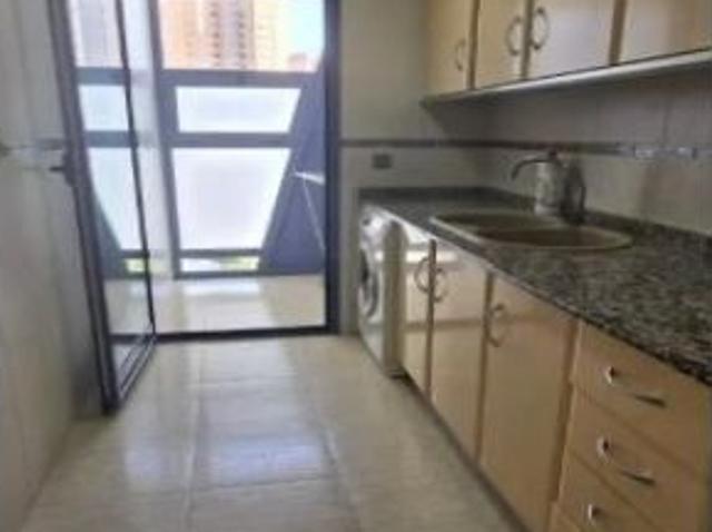 En Benidorm,Apartamento de 2 habitaciones en residencial exclusivo !