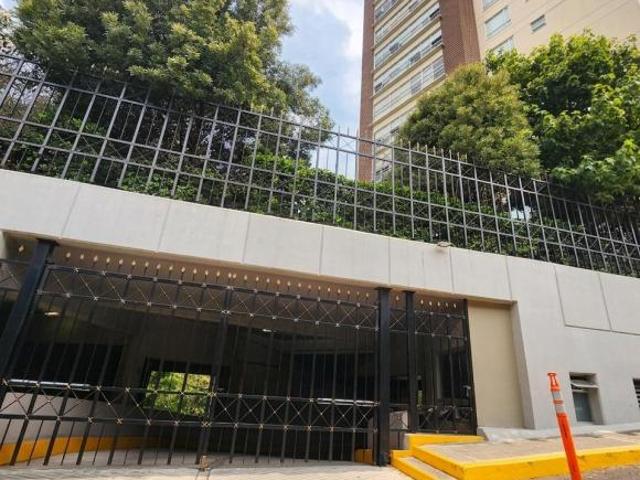 En Bosques de Lomas Verdes se encuentra este impresionante departamento