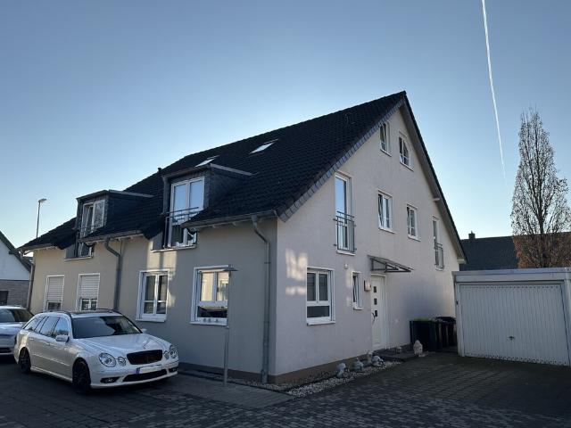 En bloc: 4 DHH 2 DH voll vermietet & in ausgezeichneter Wohnlage!