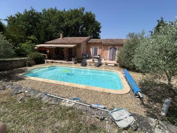 En Campagne Villa Avec Terrain Et Piscine 120m² Apt
