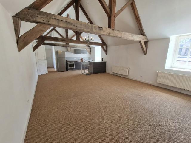 En centre ville, grand appartement de type 3