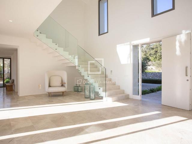 Lucas Fox presenta esta villa de obra nueva en el corazón de. 554m² Arta