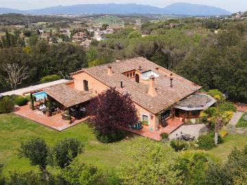 En el corazón de Vilanova del Vallès, rodeada de naturaleza. 472m² Vilanova del Valles