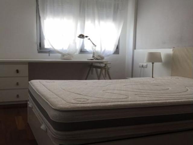 EN EL PALMAR CON GARAJE Y BALCON 616652603