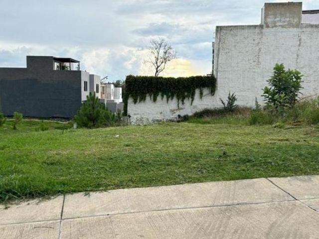 EN ESQUINA, HERMOSA VISTA! TERRENO EN VENTA EN MADEIRAS CAPITAL NORTE