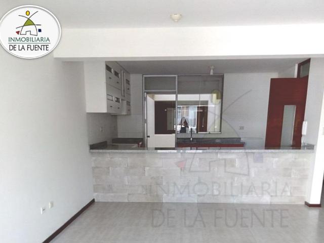¡En Estreno y con Dos Bonitos Patios! Dpto. 1er Piso Adepa, J. L. b. y Rivero