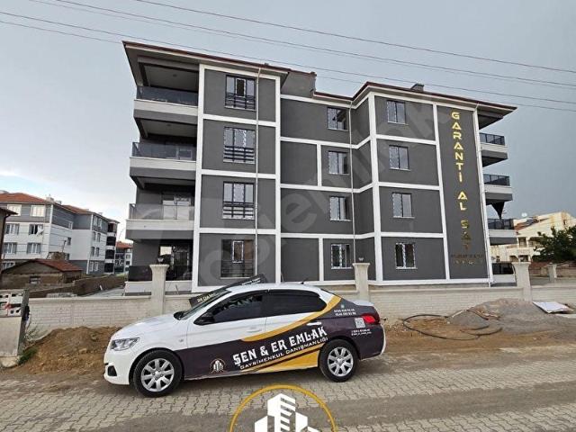 ŞEN&ER EMLAKtan Kulu Çarşı Merkezine Yürüme Mesafesinde Satılık 2+1 Daire