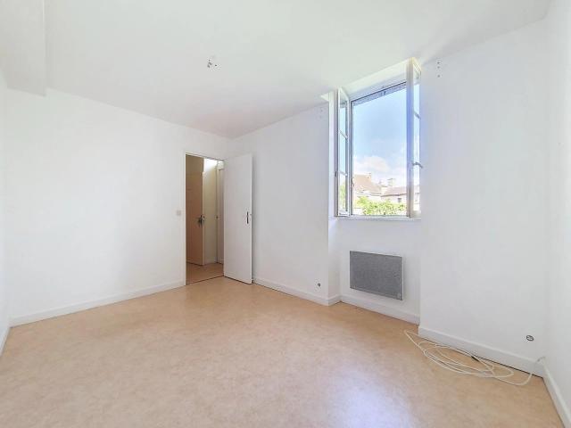 En exclusivité à Saulieu: immeuble centre ville 168m² Saulieu