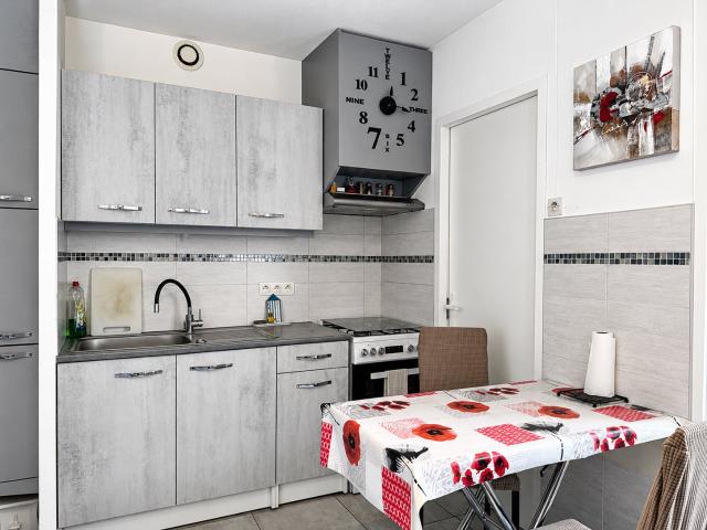 EN EXCLUSIVITÉ Appartement T2 rénové avec garage à deux pas. 26m² Argelès sur Mer