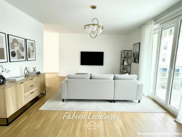 En exclusivité bel appartement 5 pièces 98 m2 à BISCHHEIM 67