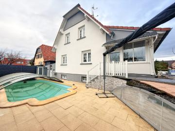 En exclusivité Belle maison familiale 7 pièces avec piscine à Hoerdt