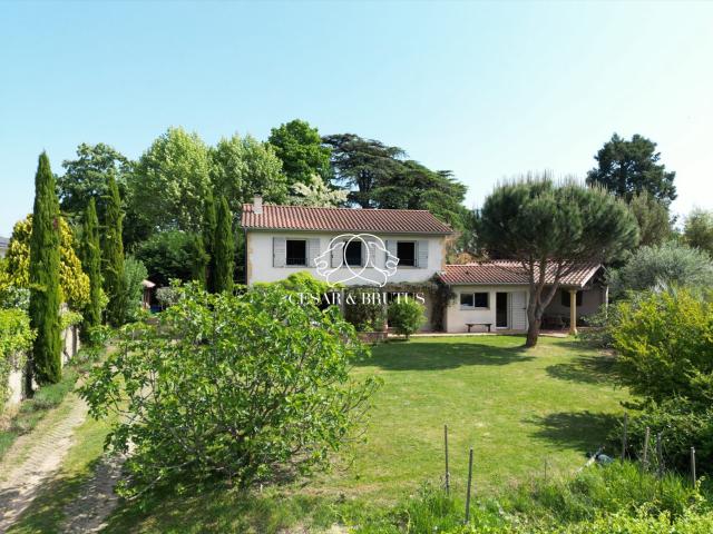En exclusivité – Demeure de charme avec piscine – Chazay d? 180m² Chazay d'Azergues