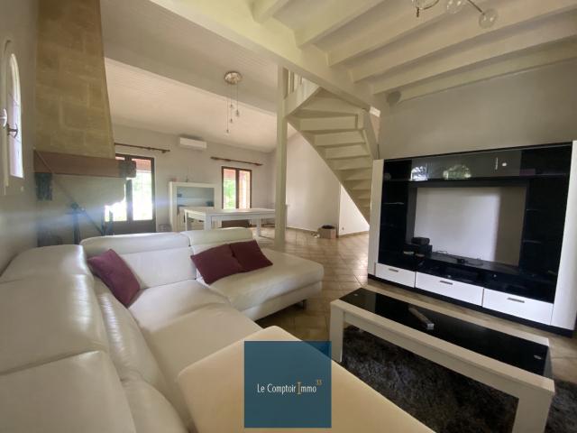 EN EXCLUSIVITE GRANDE MAISON SUR PLUS DE 3000 M2 DE PARCELLE