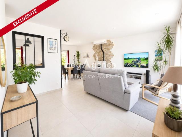 En exclusivité – Maison de plain pied avec véranda et 3 chambres