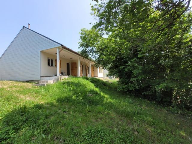 En exclusivité, maison de plain pied de 80 m² sur terrain de 4986 m²