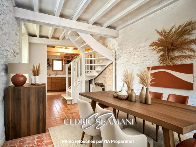 EN EXCLUSIVITE MAISON DE VILLAGE EN R+2 52 m2 2 CHAMBRES 1 BUREAU