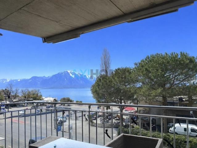 En Exclusivité ! Sublime 4,5 pièces face au débarcadère de Montreux