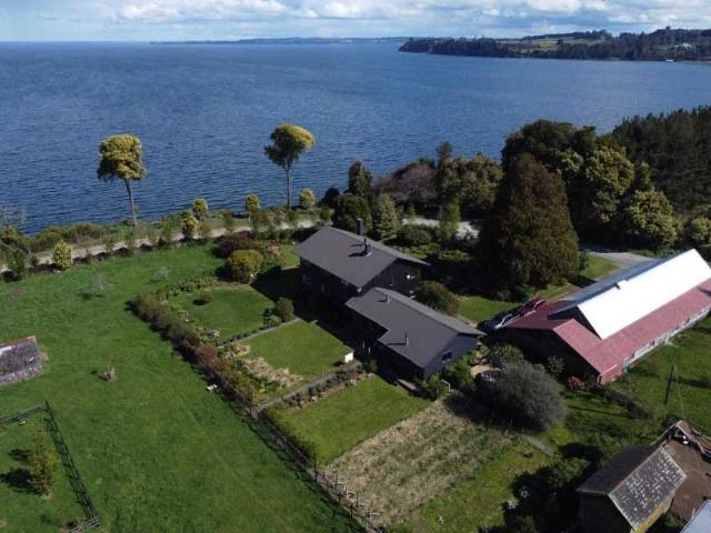 en FRUTILLAR