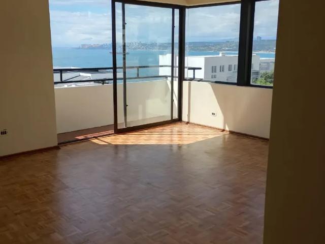 En La Mejor Ubicacion, Muy Solido, Vista Al Mar