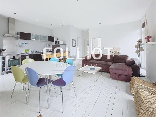 EN LOCATION MEUBLE A L'ANNEE: Appartement 3 pièces 61 m2 Agon Coutainville