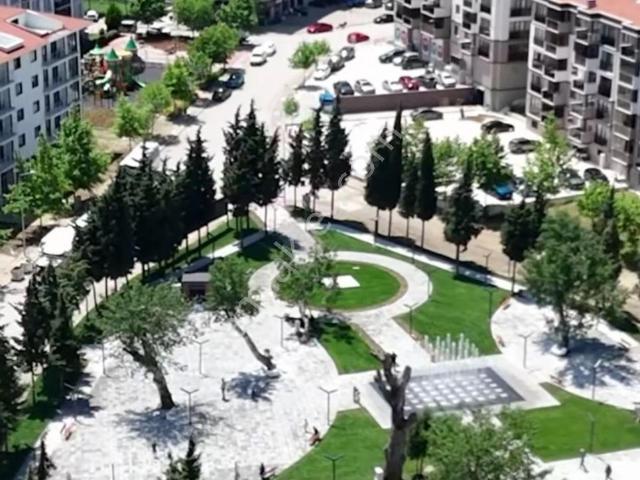 En Nezih Sîtesinde Eşyalarıyla Birlikte Satılık 1+1 Daire