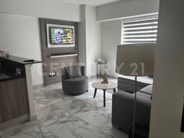 En piso 12 de exclusivo condominio Vitapark