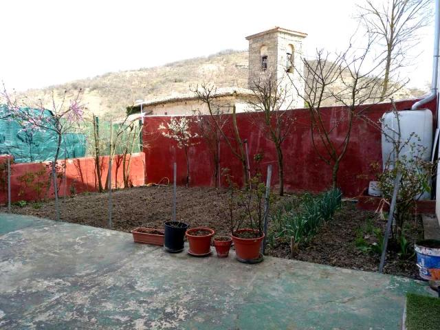 EN QUINTANILLA DEL MONTE CASA PARA ENTRAR A VIVIR