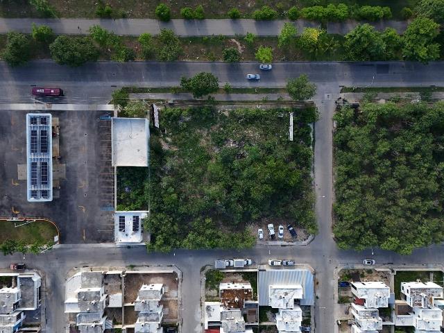 EN RENTA TERRENO DE 3,025 M2 EN ESQUINA EN CIUDAD CAUCEL