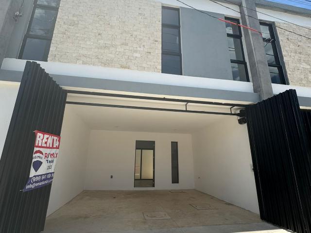 En Renta Townhouse en Santa Gertrudis Copo