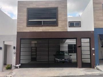 EN RENTA AMUEBLADA PRIVADA SIERRA MADRE PRIVADA
