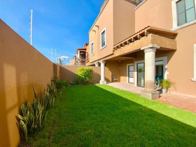 EN RENTA CASA MARROQUI EN RESIDENCIAL EL MILAGRO EN SAN MIGUEL DE ALLENDE