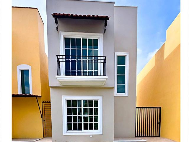 en renta casa a estrenar en condominio andria