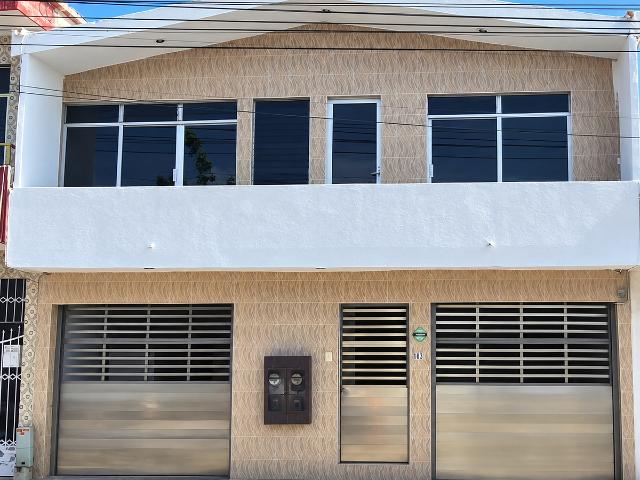EN RENTA CASA AMUEBLADA CON GARAGE SOBRE AVENIDA GOBERNADORES, CAMPECHE