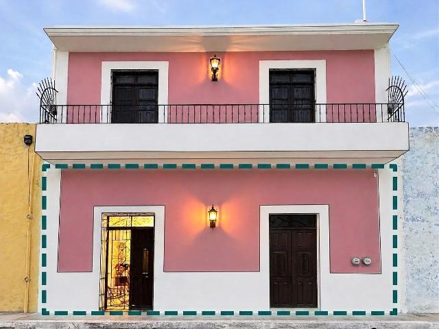 EN RENTA, Casa colonial remodelada y equipada en Centro Historico Campeche