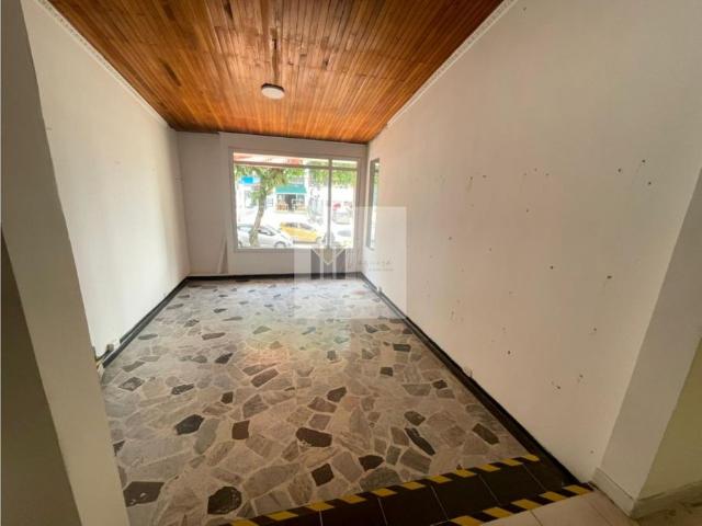 EN RENTA CASA COMERCIAL CIRCUNVALAR PEREIRA
