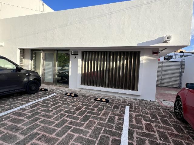 EN RENTA CASA EN AV NADER y DURAZNO