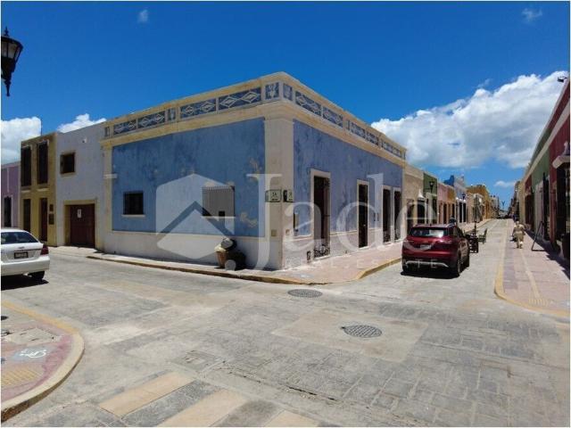 EN RENTA CASA EN CALLE 59 CENTRO HISTORICO CAMPECHE