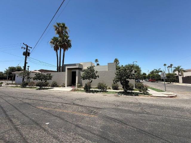 ¡En renta casa en Colonia Nueva Mexicali,B.C. !